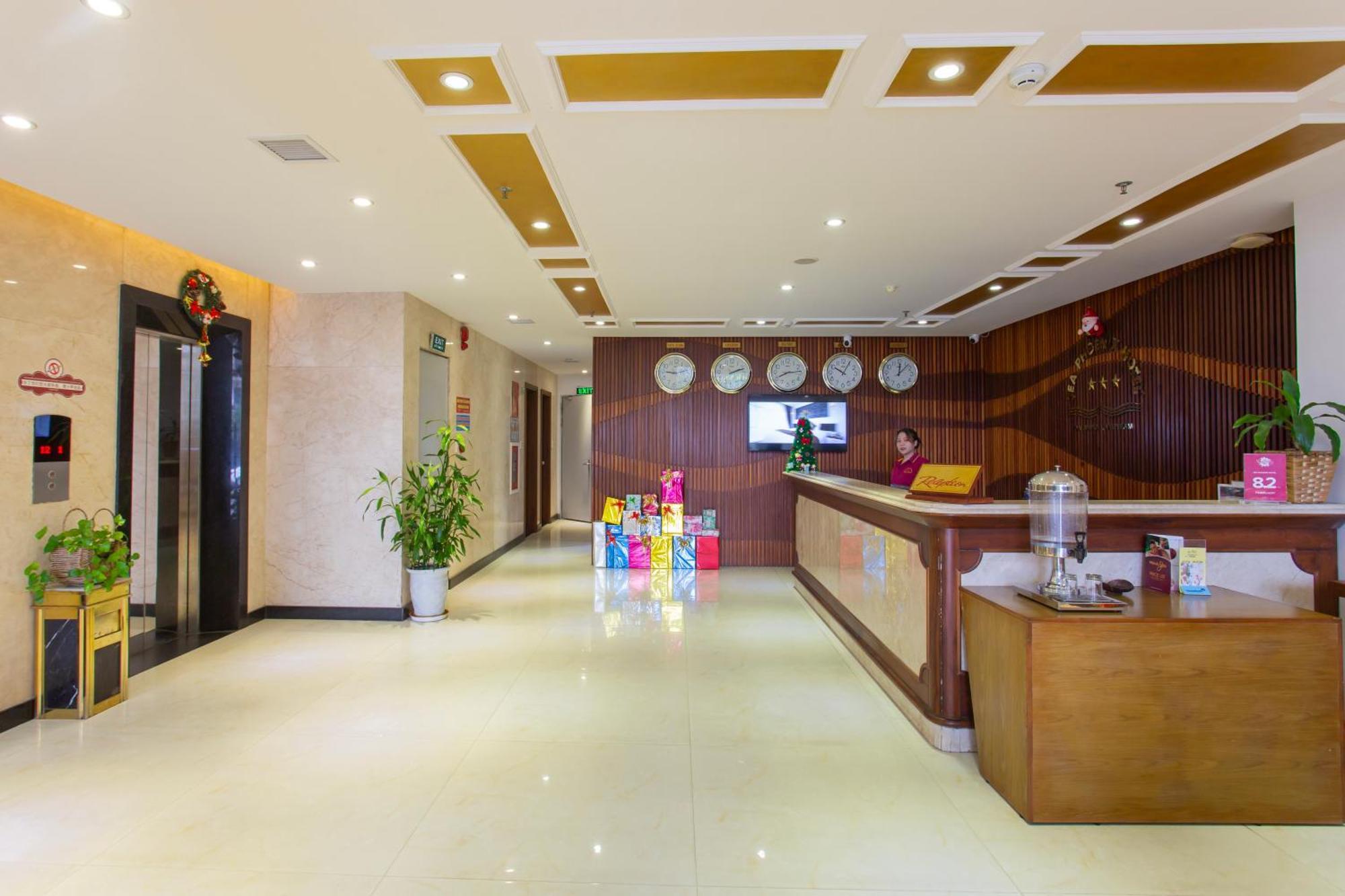 Sea Phoenix Hotel Da Nang Esterno foto